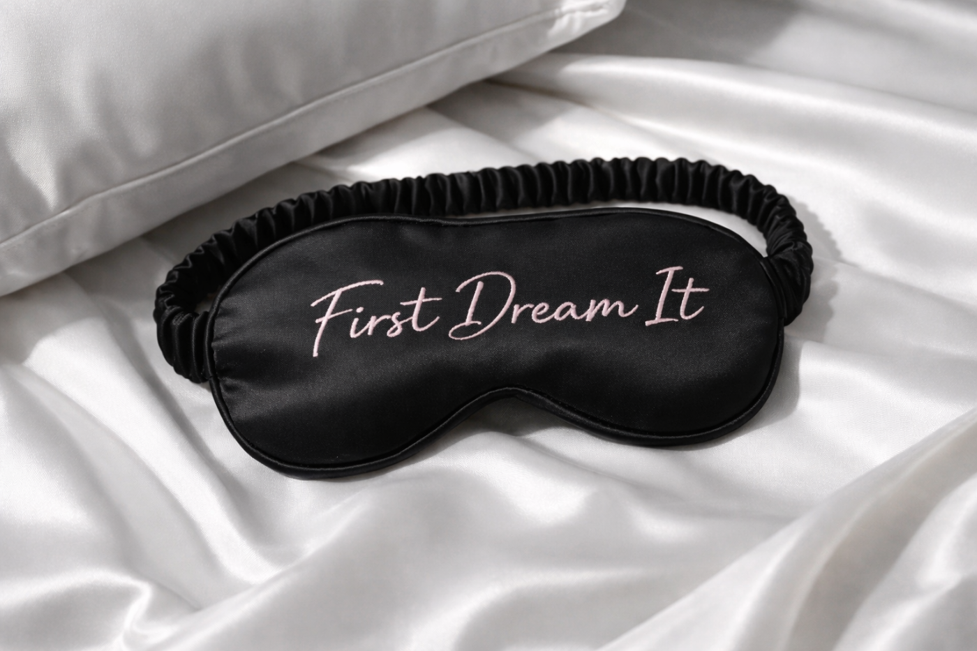EMIRA First Dream It eye mask