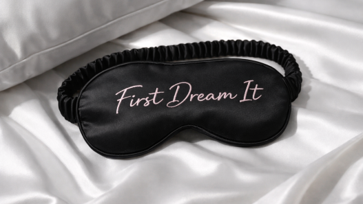 EMIRA First Dream It eye mask